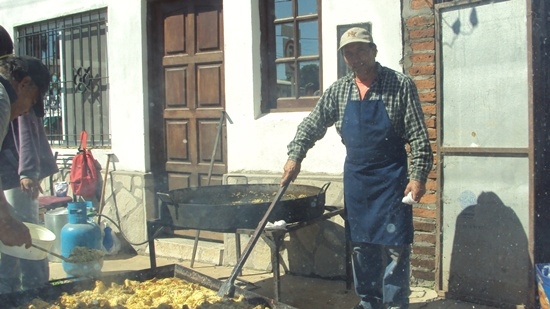 Resistencia & Corrientes Argentina Travel Photo Memories. Making Paella in Paso de la Patria